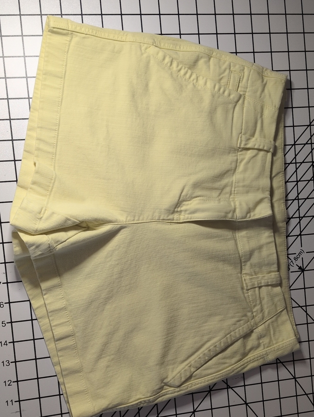 Vineyard Vines Herringbone Light Yellow Casual Shorts